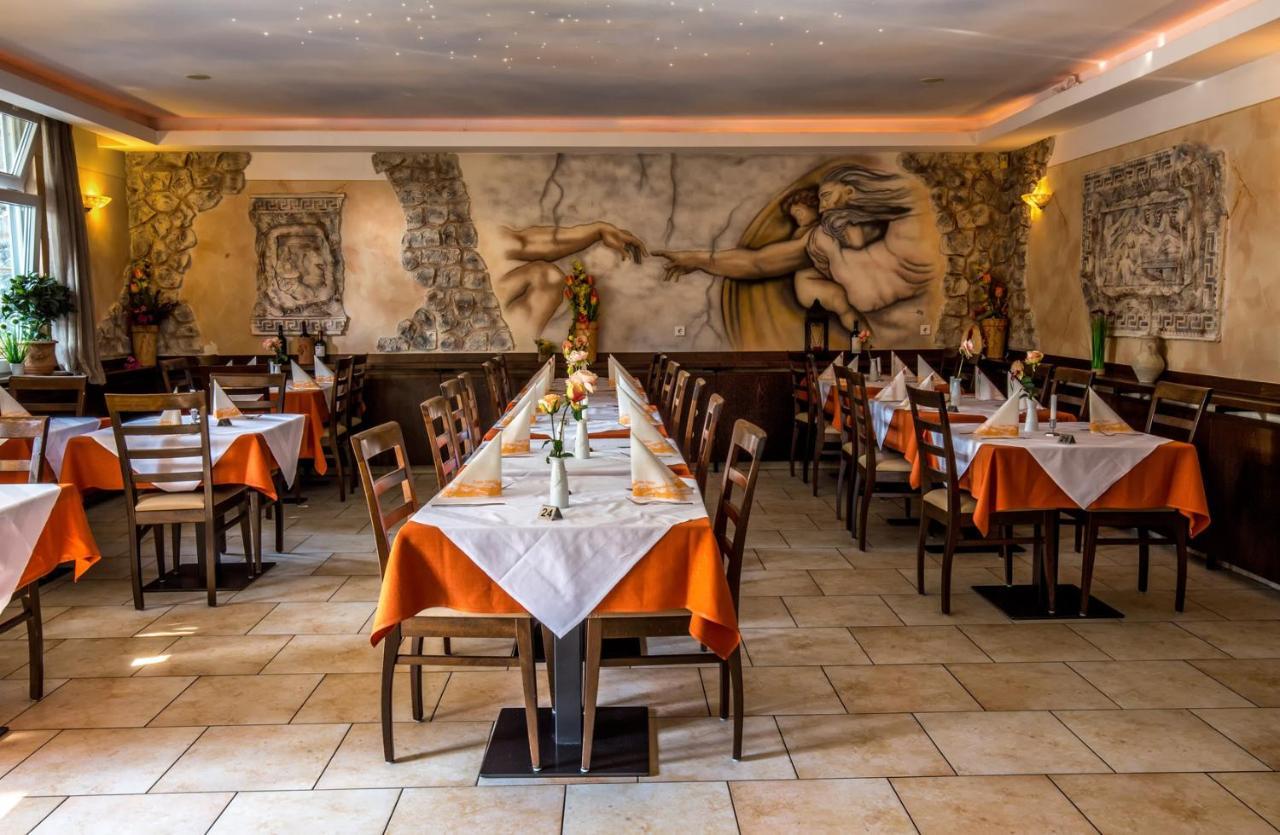 Hotel-Restaurant Zum Baeumle Süßen Eksteriør bilde