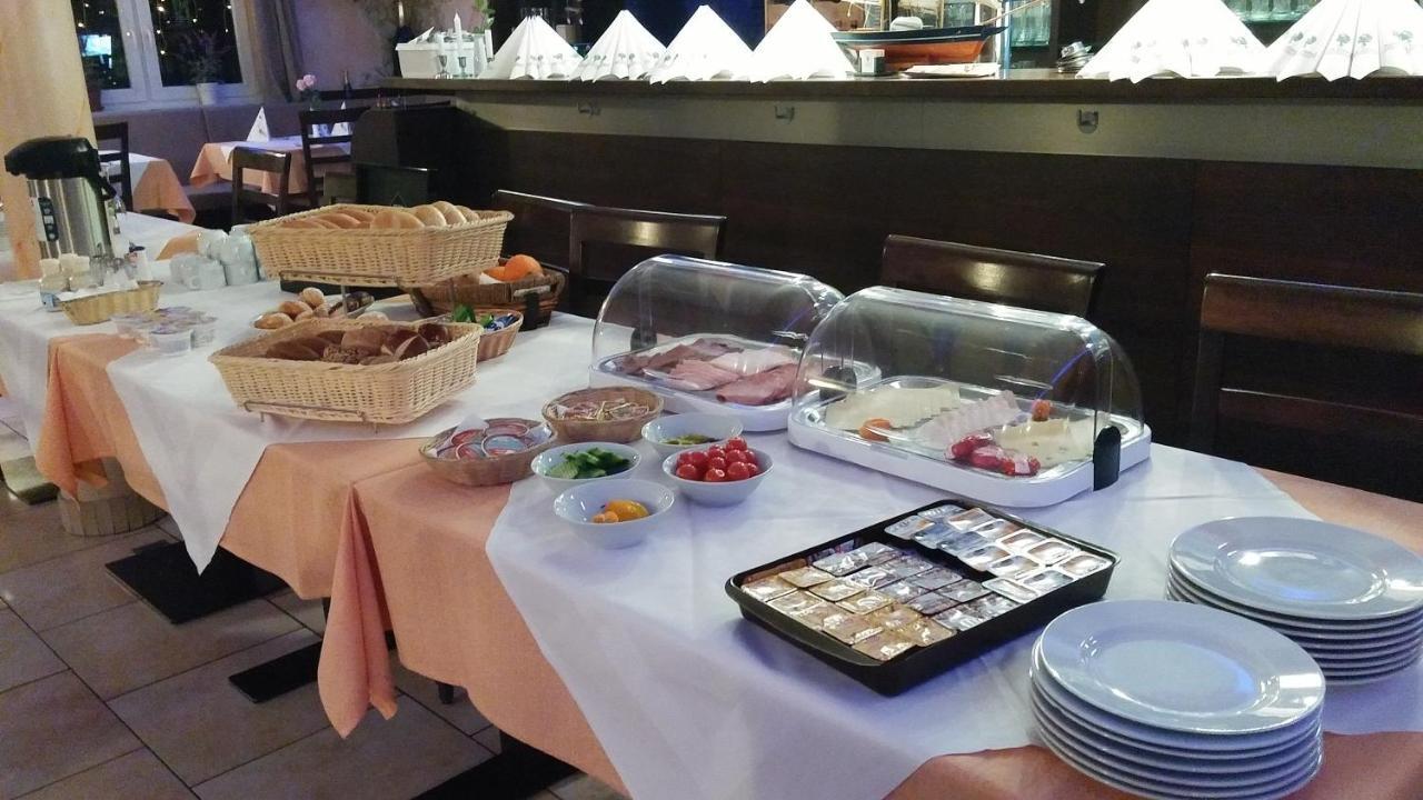 Hotel-Restaurant Zum Baeumle Süßen Eksteriør bilde