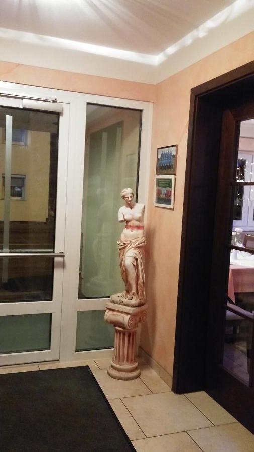 Hotel-Restaurant Zum Baeumle Süßen Eksteriør bilde