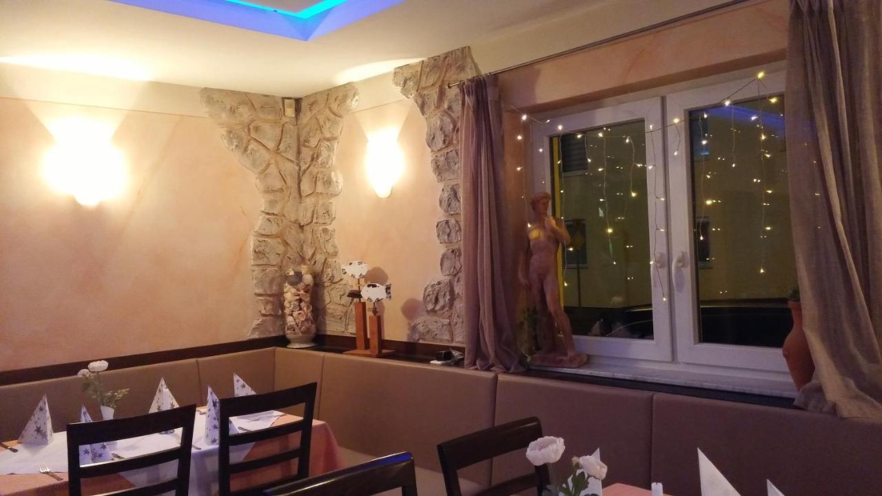 Hotel-Restaurant Zum Baeumle Süßen Eksteriør bilde